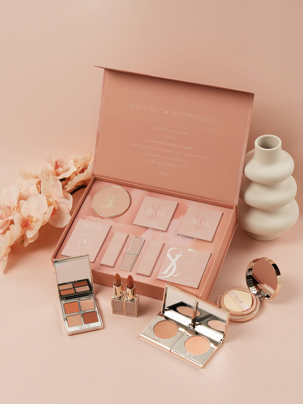 オレンジBOX (クッションファンデーション : 19 アイボリー)