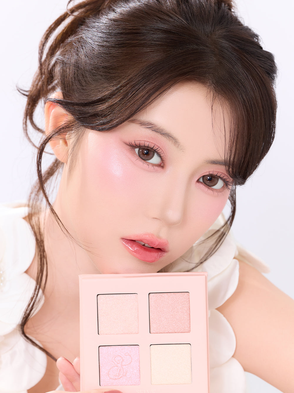 プリズムショットマルチハイライトパレット 02ダイヤモンドパール – SELVE